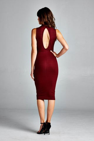 Ribbed Burgundy Midi Dress